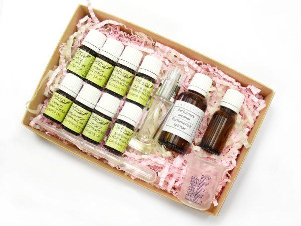 Oriental perfume making kit